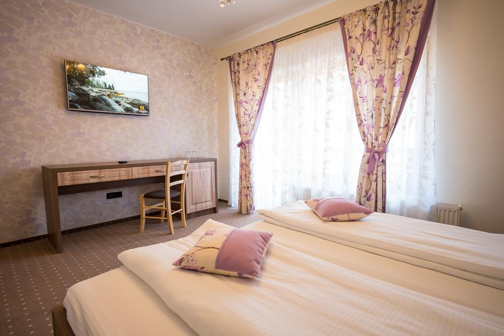 Pensiunea Royal Spa Piatra Neamt Room photo